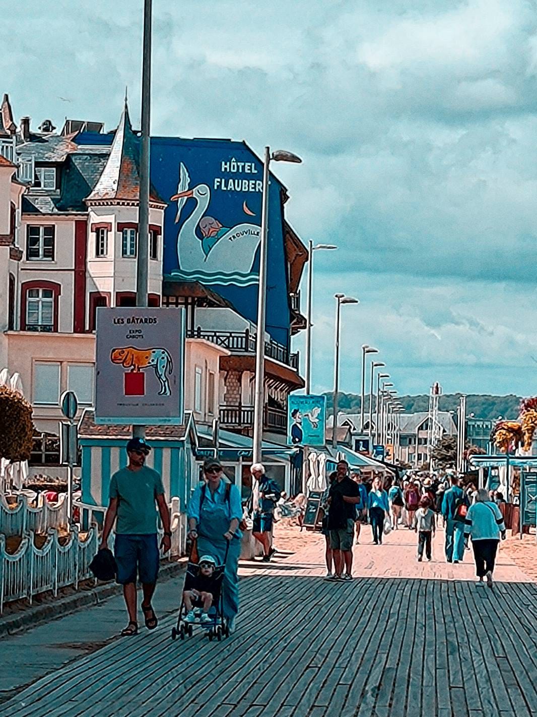Deauville^4