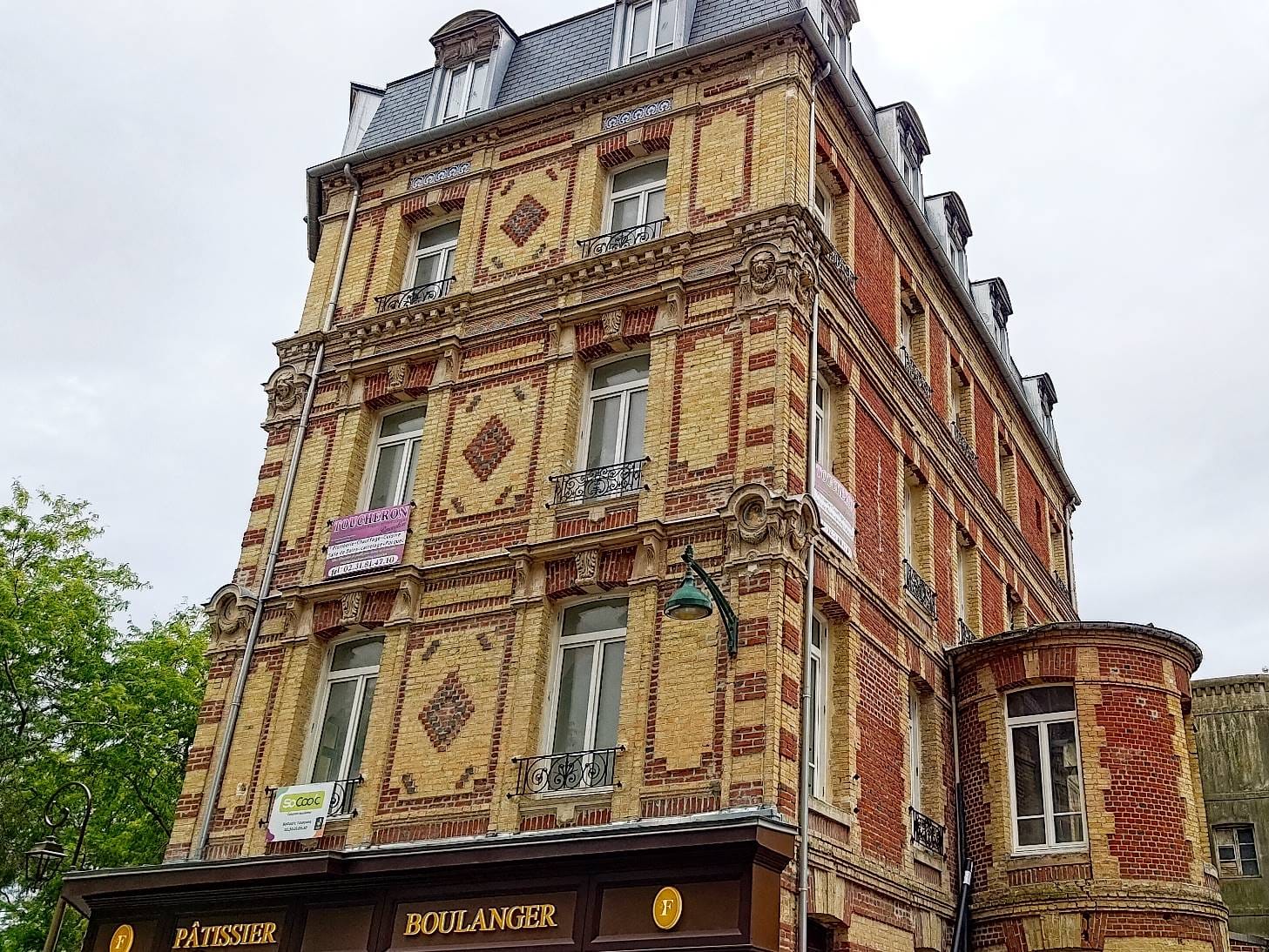 Deauville^4